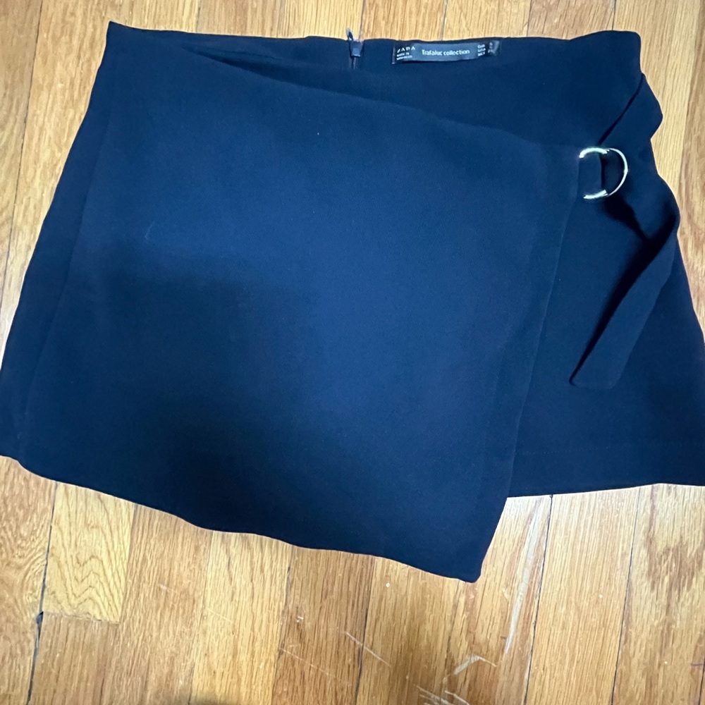 Zara skort navy size S